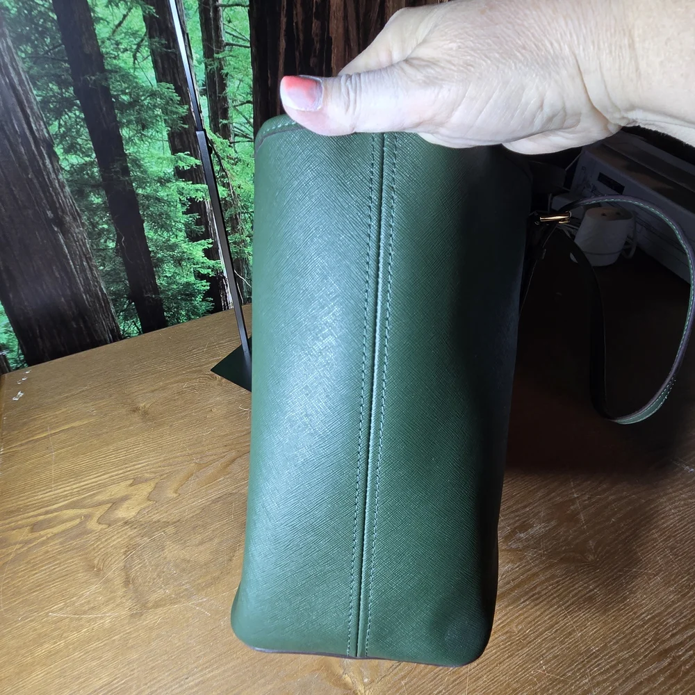 Michael Kors Green Tote Bag - Picture 12 of 13